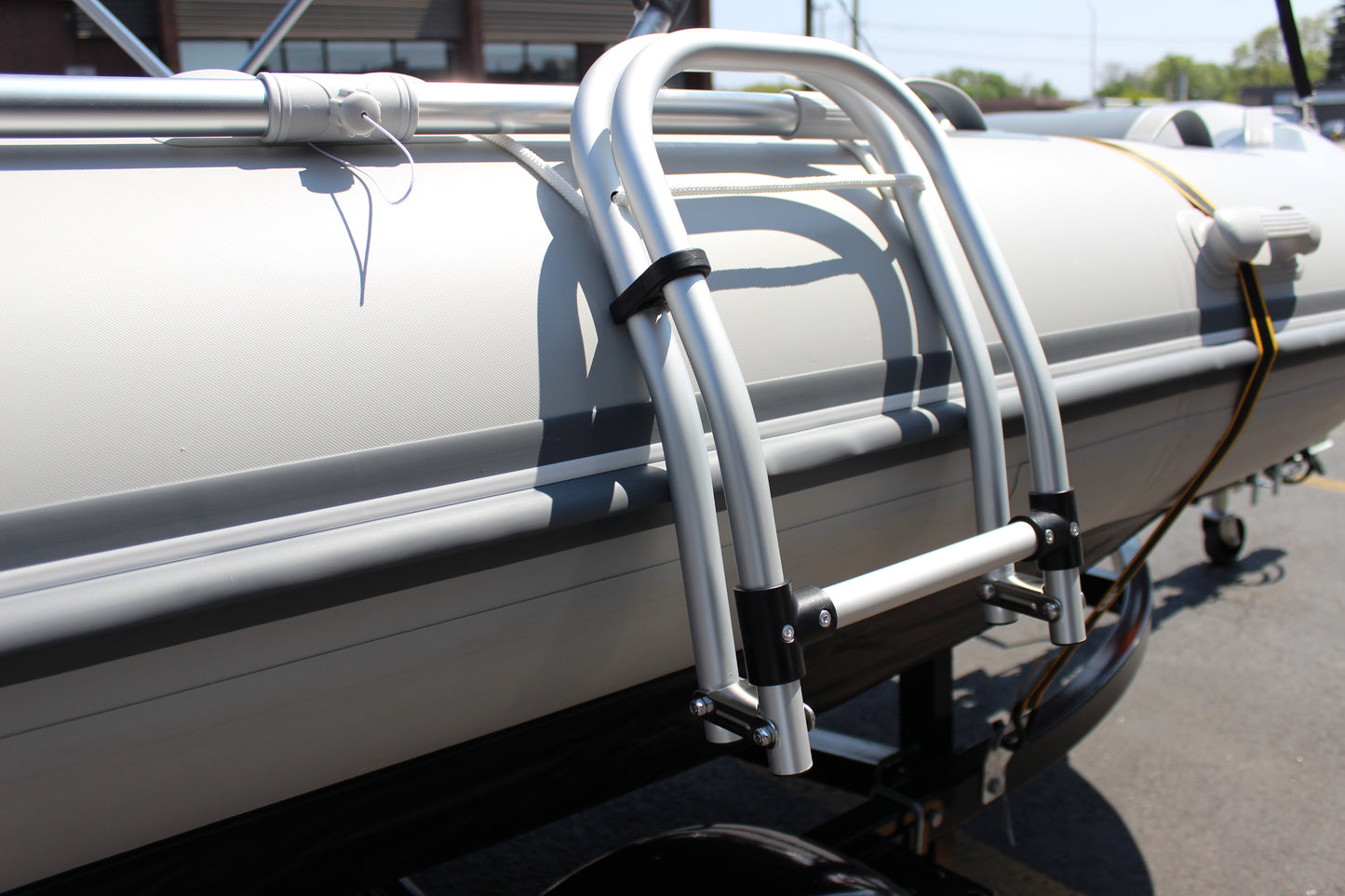 MAC380S 12.5-Foot High-Speed Trimaran Inflatable Boat