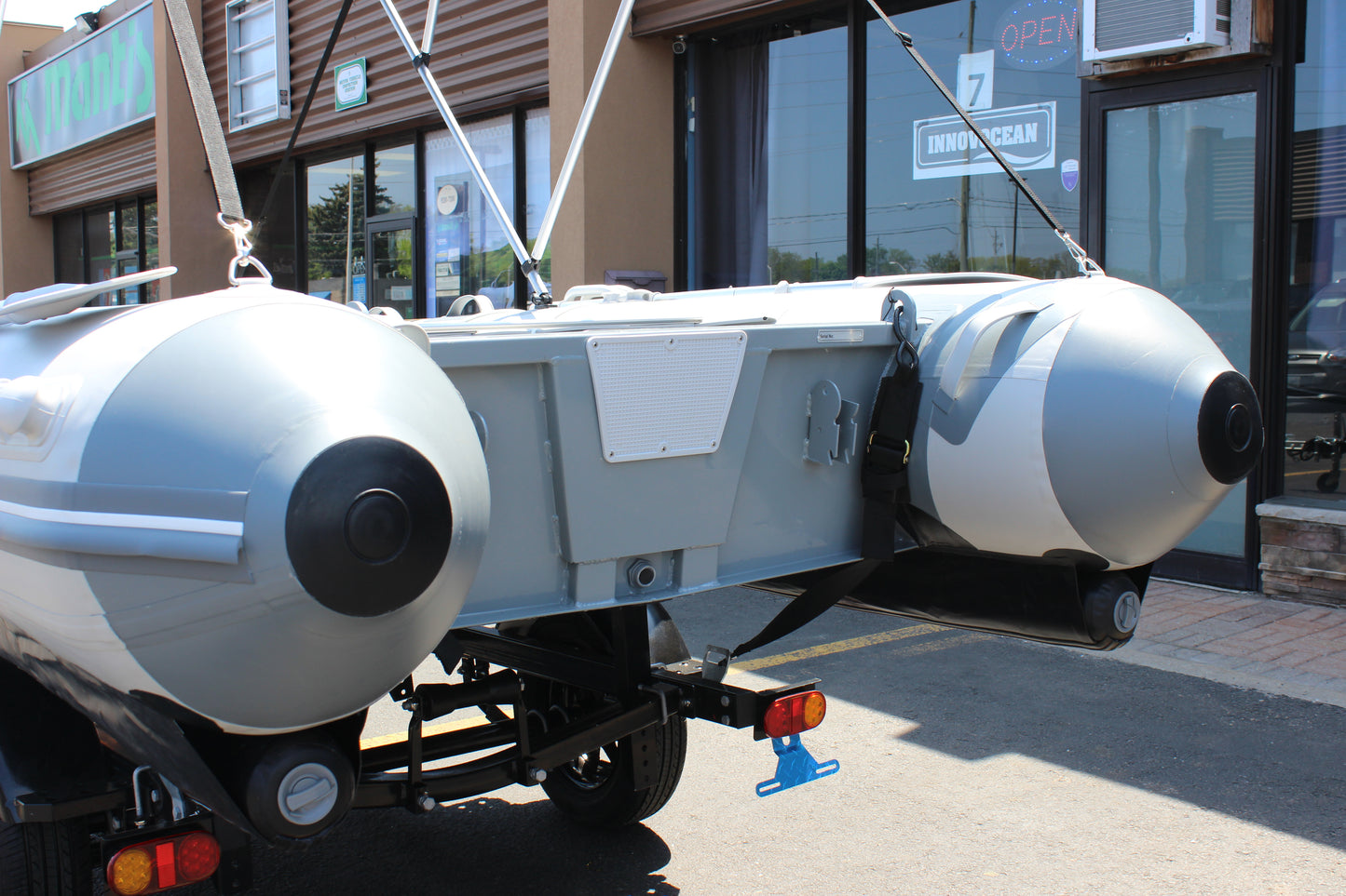 MAC380S 12.5-Foot High-Speed Trimaran Inflatable Boat